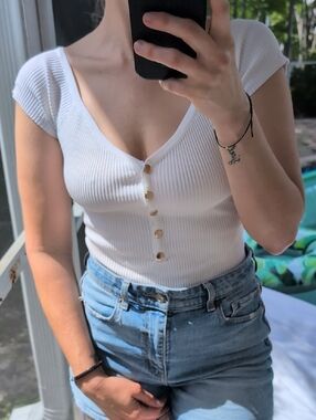 Hera White Ribbed V-Neck Button Bodysuit